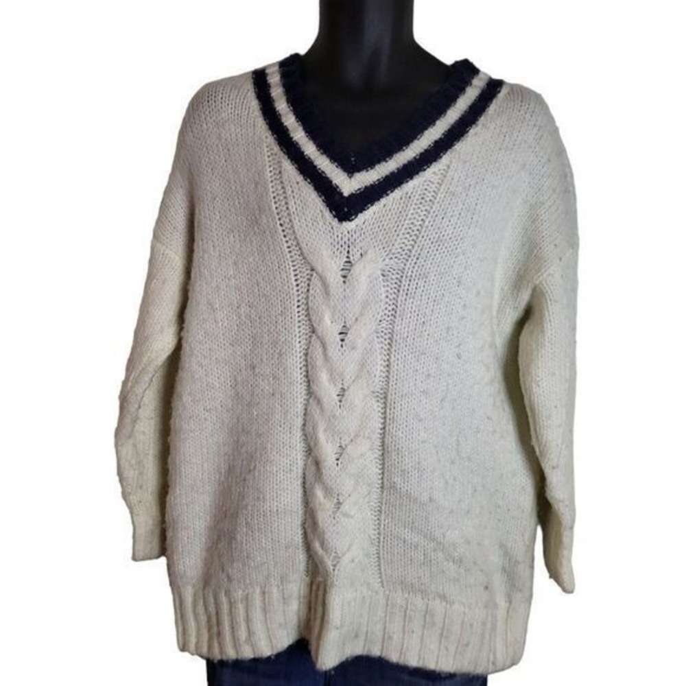 Aerie Sweater Womens Sz XS Oversized V Neck White Blue Cable Knit Cricket Tennis